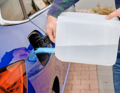 Can a small amount of diesel exhaust fluid get through a diesel fuel filter?